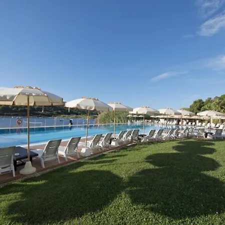شقة Sleeps 2 Pool Wifi بورتو أتْسورّو
