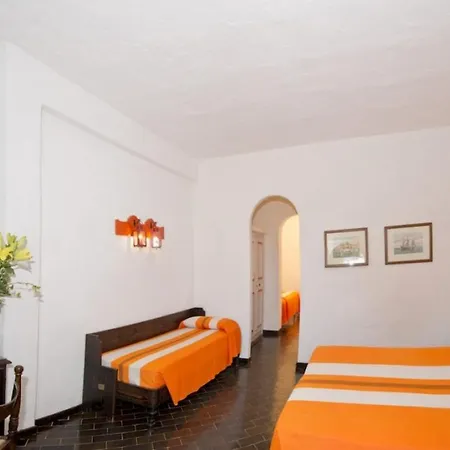 Apartman Sleeps 2 Pool Wifi